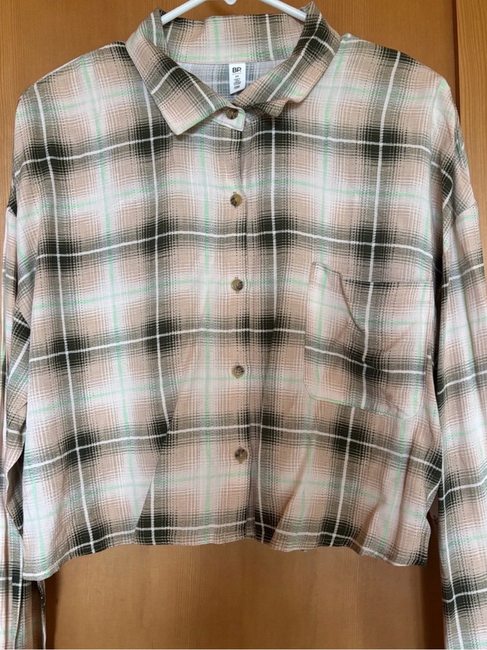 New BP Women’s M Button-Down Long Sleeve Shirt - Cream/Dark Green